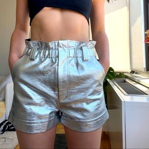 High waisted metallic short